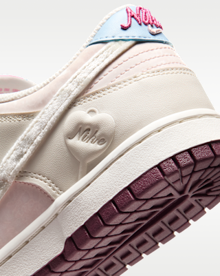 Nike Dunk Low Women's Shoes. Nike JP